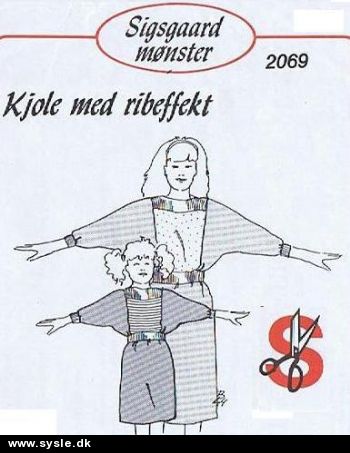 2069 Sigsgaard - Kjole m. Ribeffekt (børn)