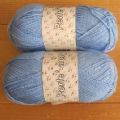 Klik her for at se flere billeder og f� mere information om varen:&nbsp; 2015 Perle Acryl - Mellem Blå - 50g 1ng.
