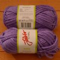 Klik her for at se flere billeder og f� mere information om varen:&nbsp; 010 Molly - Rødlilla- 50g 1ng.