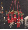 Klik her for at se flere billeder og f� mere information om varen:&nbsp; Hv 48-87-60: Mønster til Juleuro - H:08cm nisser *org*