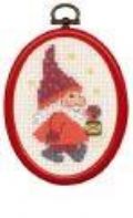 Klik her for at se flere billeder og f mere information om varen:  Pe 13-5271/ Broderi i flexramme - Nisse m.lygte - 7x9cm - 1stk.