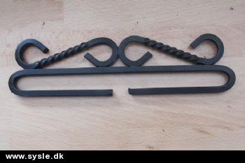 Broderi Beslag Kraftig Sort m. ornament - 1stk *SE STR.*